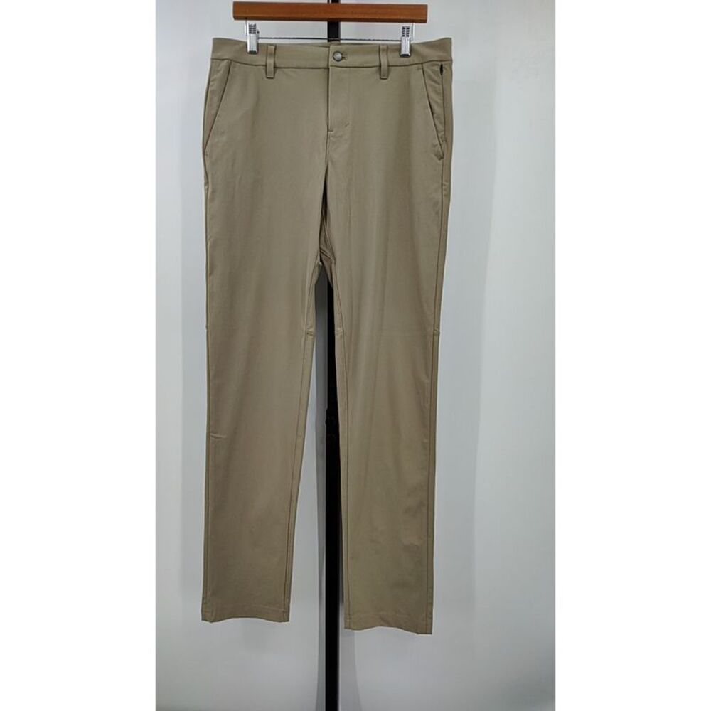 Quince Men's Khaki Chinos